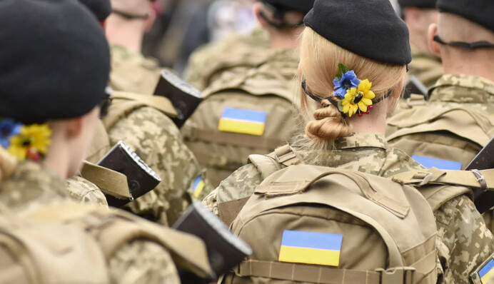 В реестр военнообязанных внесут данные всех женщин от 17 до 60 лет: что это значит