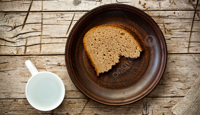 Страсна п'ятниця 2024: головні традиції і що гріх робити 3 травня