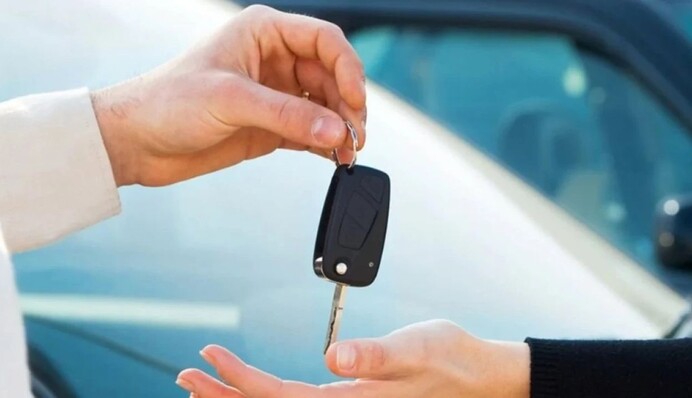 Багато водіїв припускається помилки: які оберти є оптимальними для бензинових та дизельних двигунів