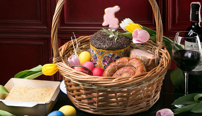 Традиції Великодня: де і коли освятити паски у Києві