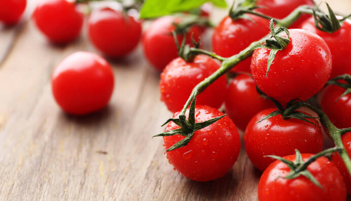 Вийдуть смачними і соковитими: секрети вирощування помідорів черрі