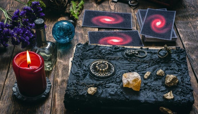 Захистять ваш будинок від зла і нечисті: популярні ритуали і прикмети