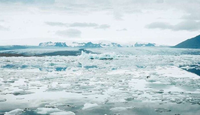 В Антарктиді виявили гігантську ополонку: вчені розгадали таємницю дивного явища