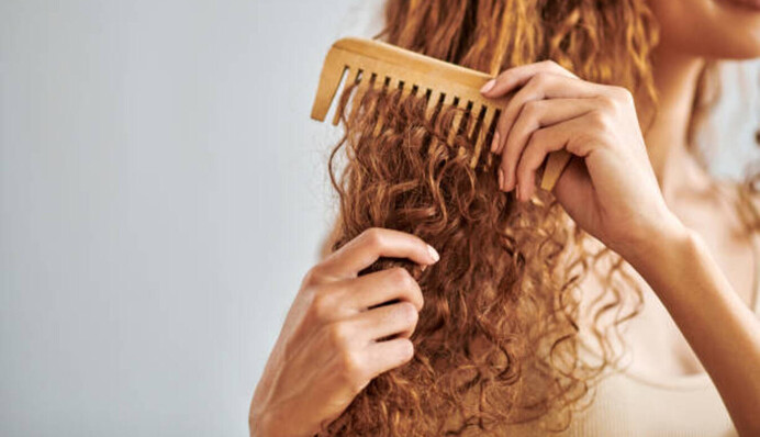 Не пойдут вам на пользу: 5 привычек которые вредят вашим волосам