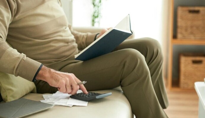 Чи можна перенести дату отримання пенсії: українцям дали відповідь