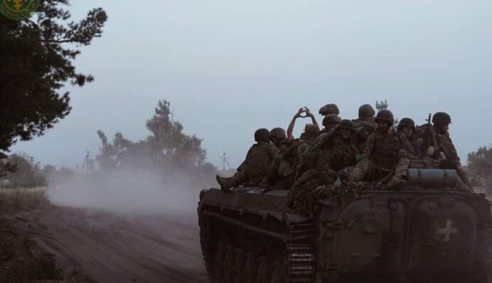 Просування росіян на Харківщині: у НГУ розповіли про відхід з декількох позицій