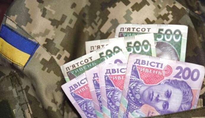 Пенсия для военных за выслугу лет: кто может претендовать на выплаты