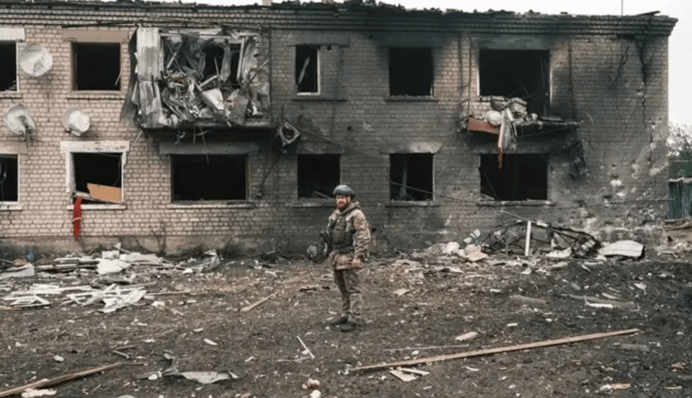 Росіяни почали займати позиції на вулицях Вовчанська: що відбувається в місті