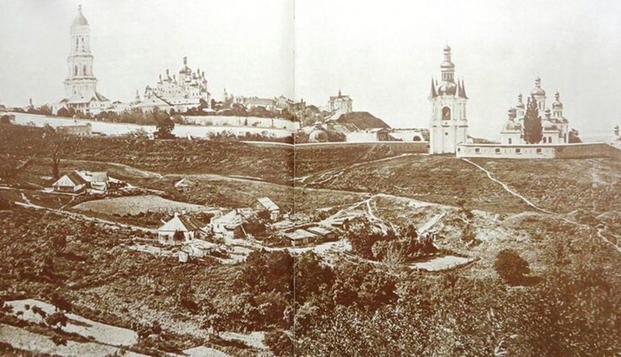 На месте Певческого поля когда-то был хутор: в сети показали архивное фото