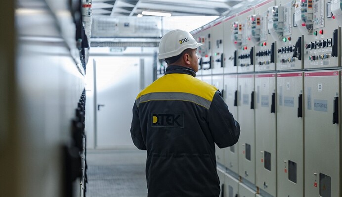 В Киеве свет включат всего на 11 часов: обнародованы графики на пятницу