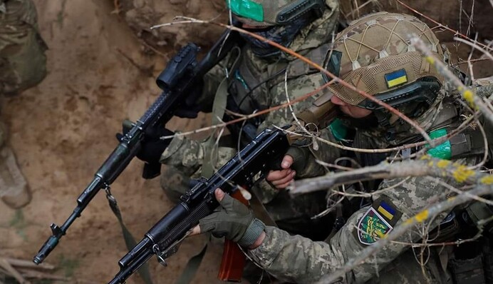 Росіяни наступають у районі Липців: оновлені карти боїв