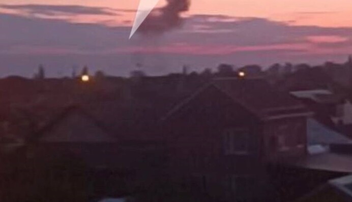 Дрони втретє атакували НПЗ в Краснодарському краї РФ, у Виборгу – вибухи на нафтобазі. Фото і  відео