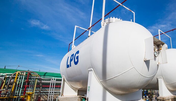 Могли бы отказаться вообще: станут ли ударом для Путина новые санкции ЕС