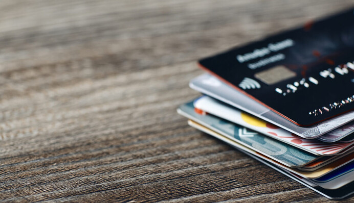Будьте внимательны: куда и почему нельзя класть банковскую карточку