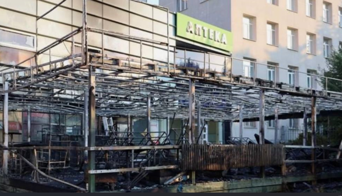 Росія вдарила по Золочіву на Харківщині: понівечені домівки і підприємства. Фото