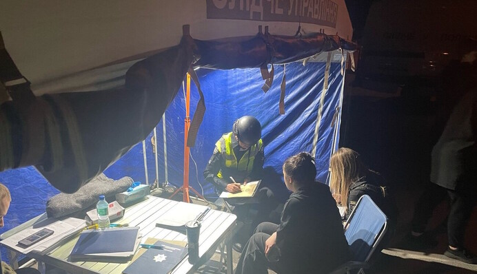 Работники "Эпицентра" и посетители: сколько людей до сих пор ищут после удара по Харькову