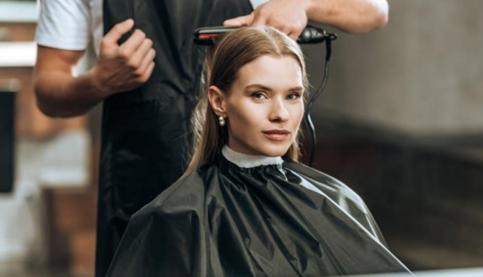 Коли змінити зачіску у червні: найсприятливіші дні місячного календаря