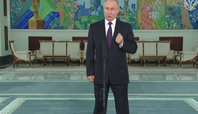 Нове кремлівське ІПСО: Путін зробив заяву про легітимність Зеленського