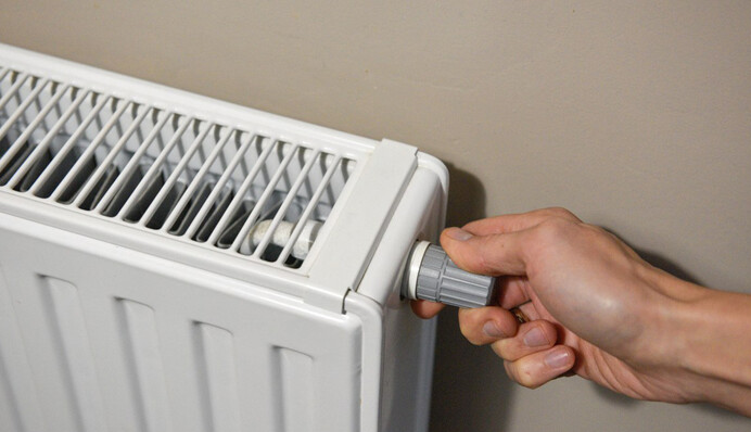 Україна вже готується до нового опалювального сезону: які є плани крім відновлення зруйнованої ТЕЦ