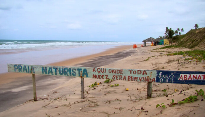 Геть білі смуги від трусів і ліфчиків: 24 найкращих нудистських пляжів у світі