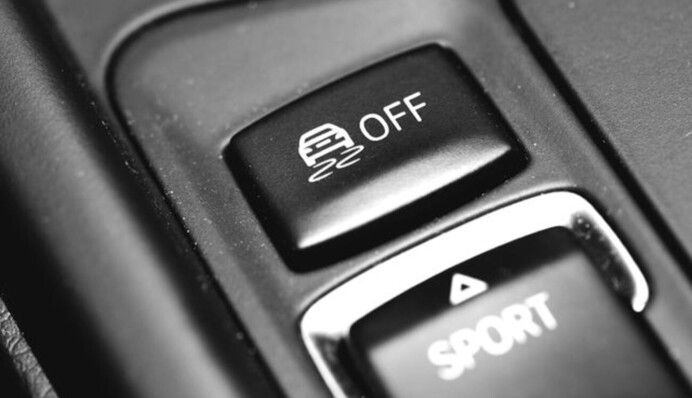 К ней прикасаться нельзя: водителям назвали 