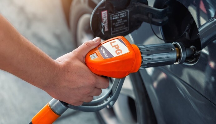 Цены на автогаз взлетят: сколько придется платить за горючее