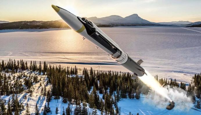 Россияне сбросили авиабомбы на детсад в Мирнограде: пострадали люди. Ужасные фото