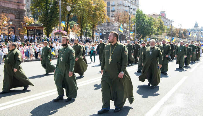 Запутанный лабиринт: может ли священник получить бронь от мобилизации