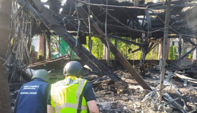 Росіяни вдарили пʼятьма ракетами С-300: наслідки удару по базі відпочинку на Харківщині. Фото