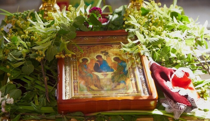 Коли Трійця в 2024 році: чи зміниться дата Зелених свят за новим календарем