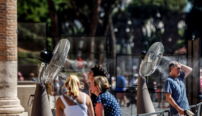 Как спастись от жары и перенести ее легче: полезные лайфхаки