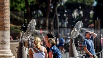 Как спастись от жары и перенести ее легче: полезные лайфхаки