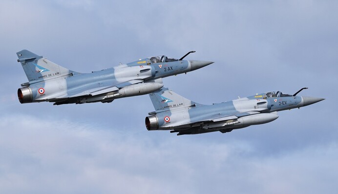 Франція передасть Україні літаки Mirage 2000
