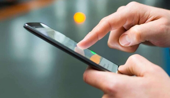 Борьба за внимание с TikTok: когда школы Украины подключат к приложению 