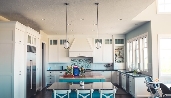 Хозяйкам на заметку: как сохранить прохладу на кухне во время жары