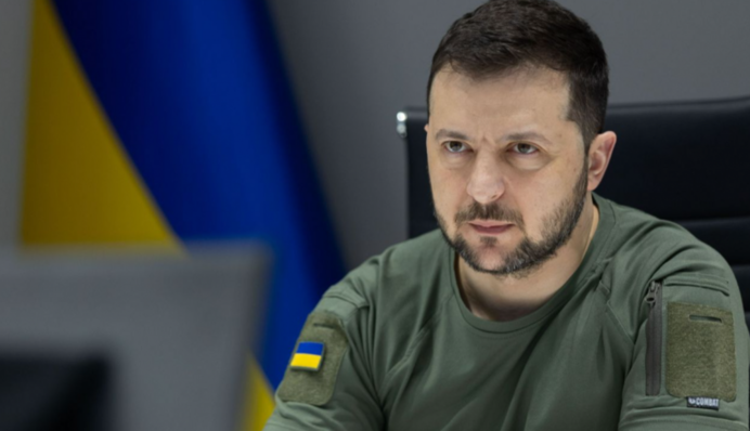 Зеленський назвав "найважчий" напрямок на фронті і пообіцяв "нові кроки"