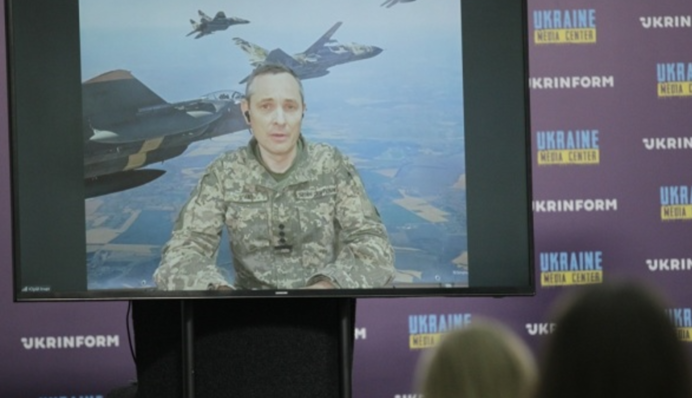 Берем пример с России? Для командиров и руководителей ВСУ ввели 