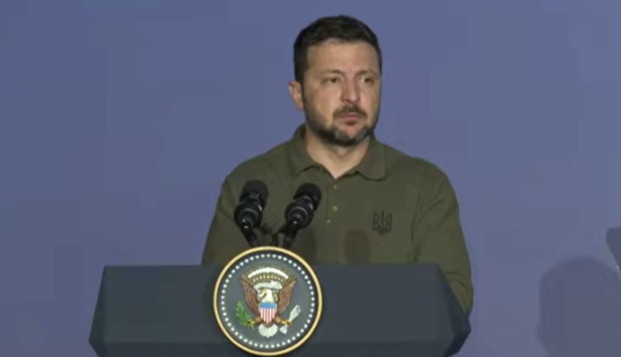 Сі Цзіньпін пообіцяв, що не буде продавати Росії жодного озброєння - Зеленський