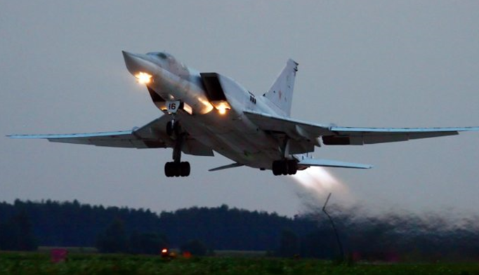 Росія підняла в небо бомбардувальники: не варто ігнорувати сигнал тривоги