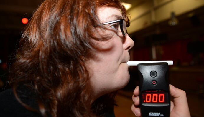 Кабмин изменил порядок проверки водителей на наркотическое опьянение: новые правила