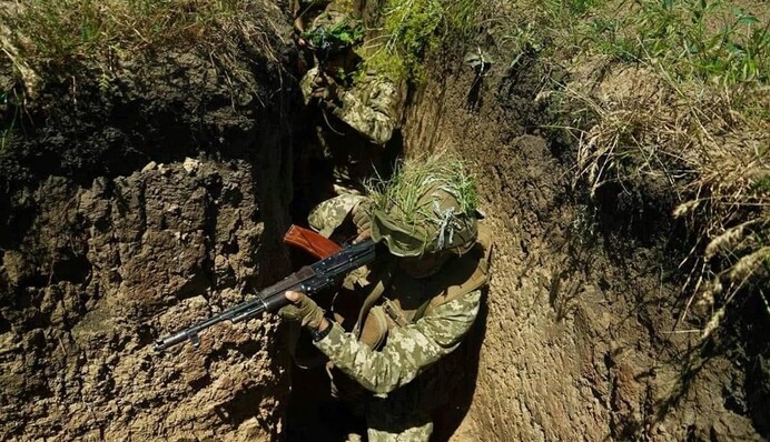 На Харківщині росіяни тричи намагались йти у наступ: яка зараз ситуація на фронті