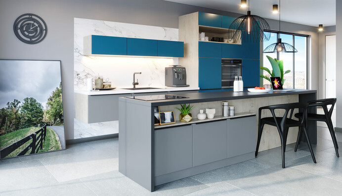 Выбросьте немедленно: какие вещи не стоит хранить на кухне