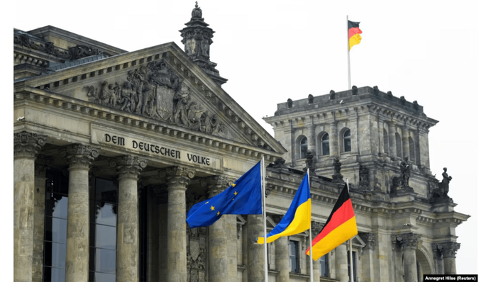 Українських біженців в Німеччині можуть позбавити допомоги