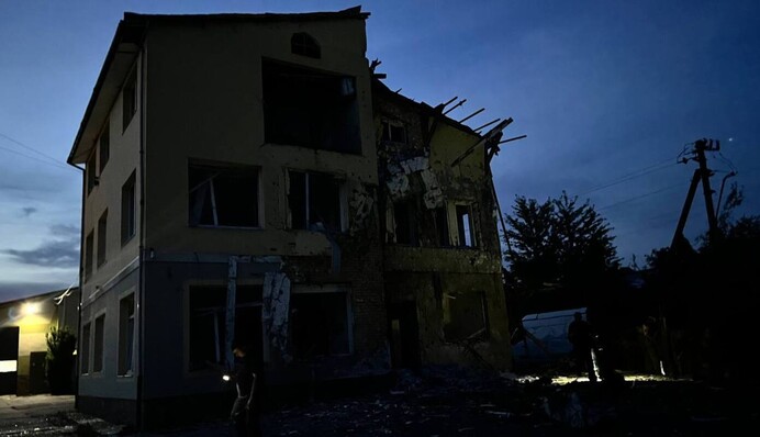 Під Львовом 