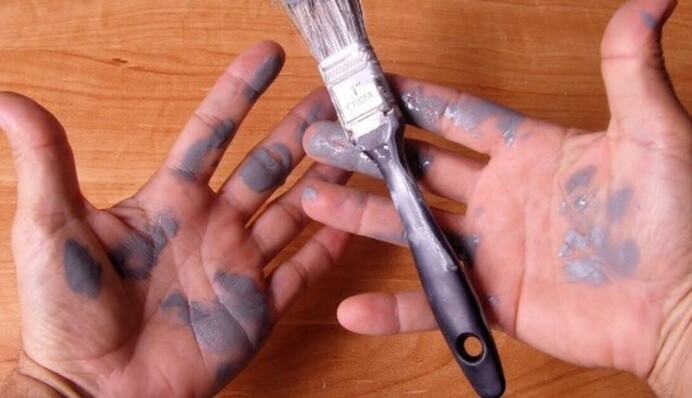 Как за минуту отмыть руки от краски: ремонт будет эффективным