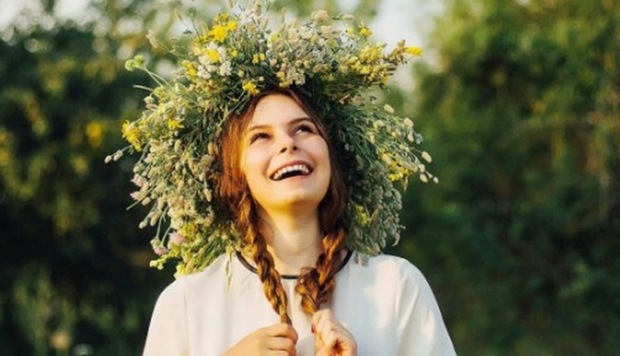 З днем літнього сонцестояння 2024! Найкращі листівки та привітання