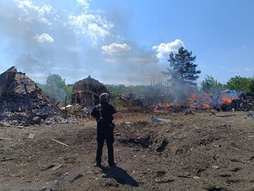 Росіяни скинули авіабомбу КАБ-500 на Костянтинівку та обстріляли Розкішне, є загиблі і поранені