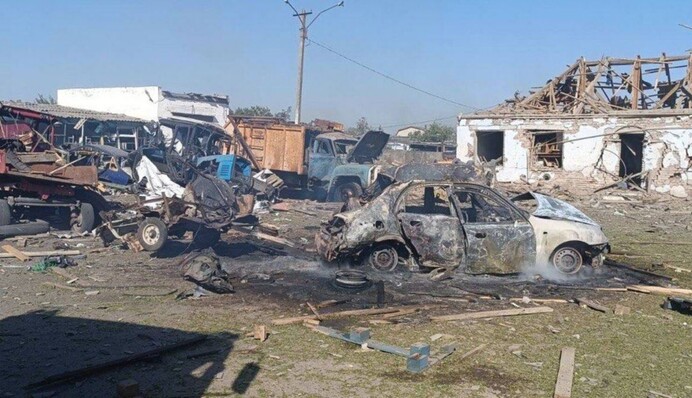 Враг сбросил взрывчатку с дрона на Херсонщину, ранен тракторист