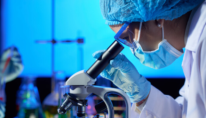 В Израиле два человека умерли от опасной вирусной болезни из Африки