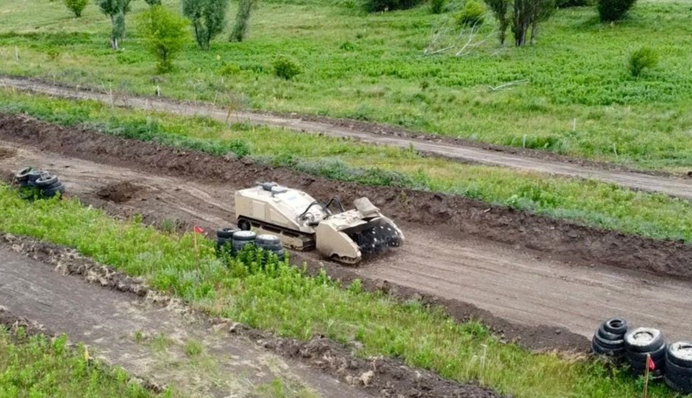 Украинцы начнут производить тяжелые машины для разминирования - детали